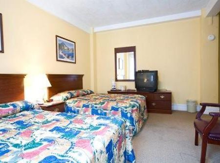 Milner Hotel Detroit Phòng bức ảnh